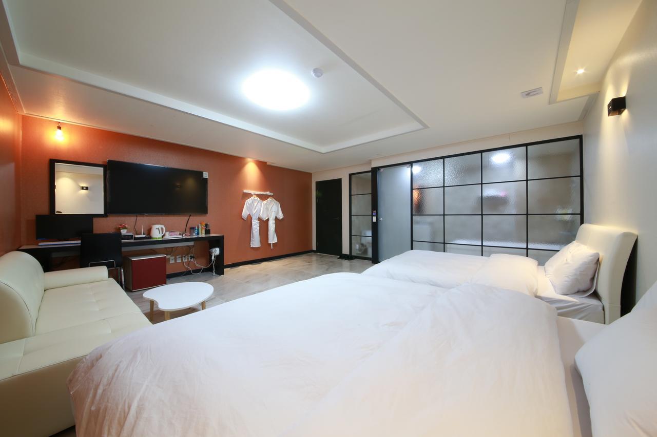 Hotel Flex Szuvon Kültér fotó