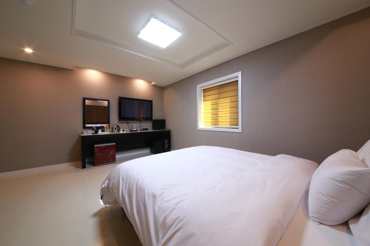 Hotel Flex Szuvon Kültér fotó