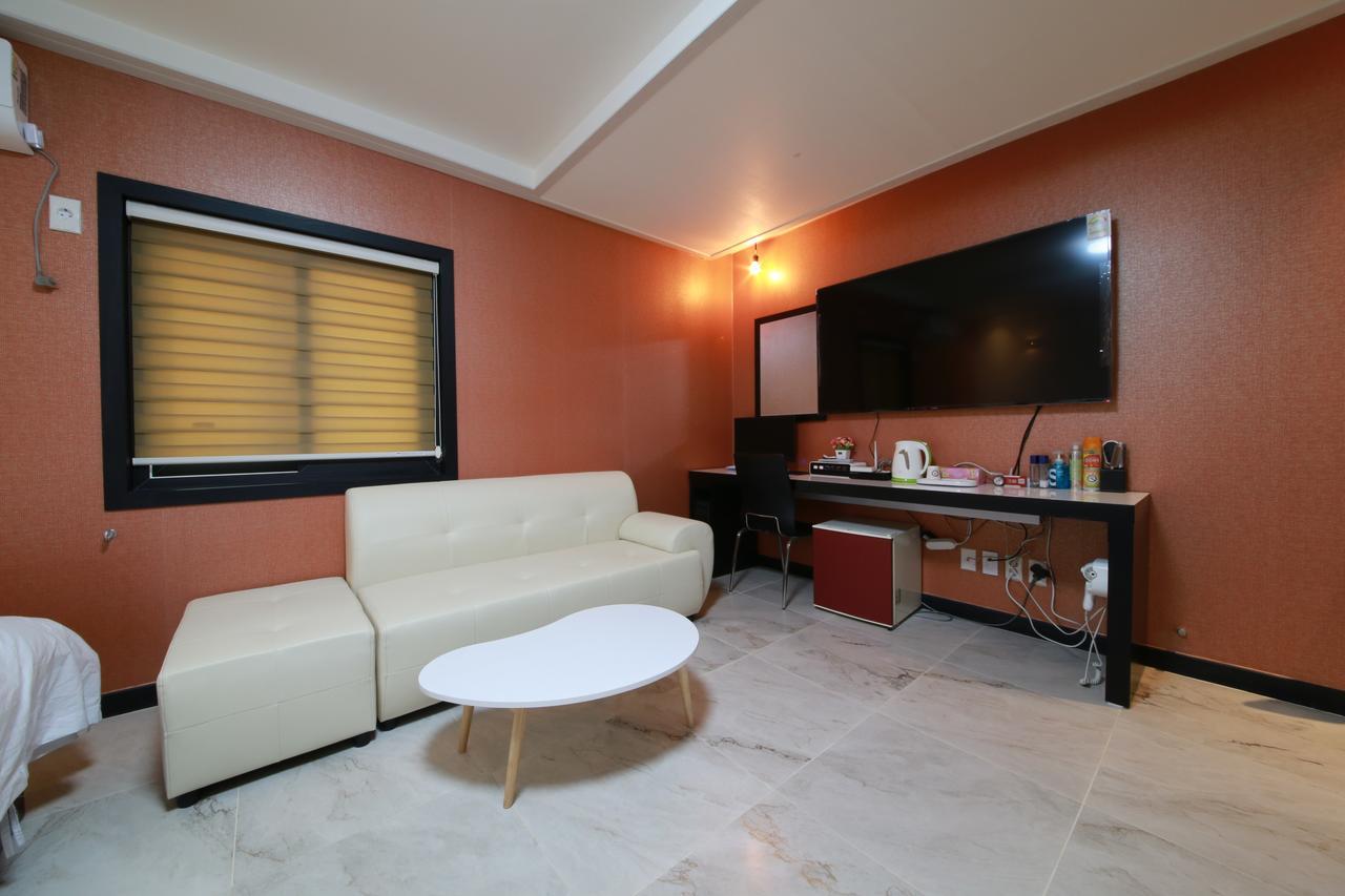 Hotel Flex Szuvon Kültér fotó